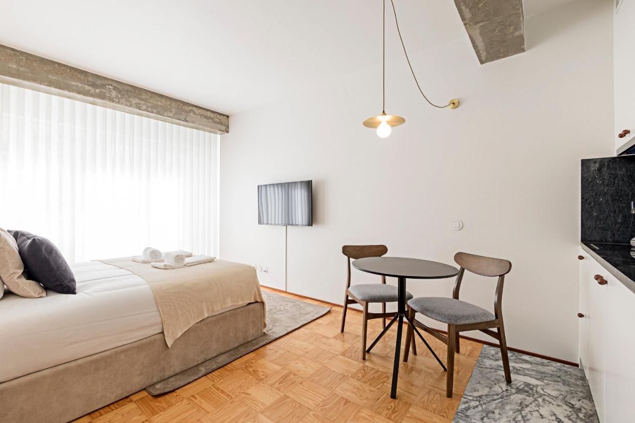 Ceuta Studio Apartments By Lovelystay Porto Luaran gambar