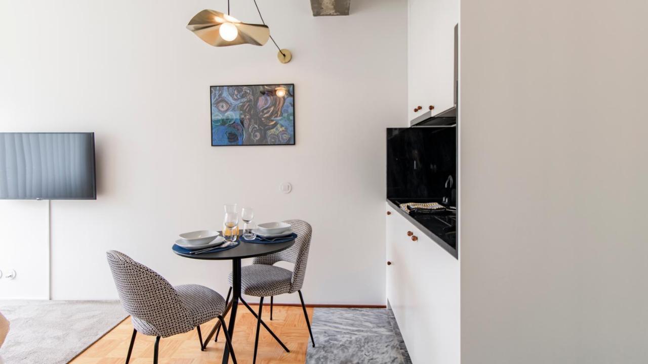 Ceuta Studio Apartments By Lovelystay Porto Luaran gambar