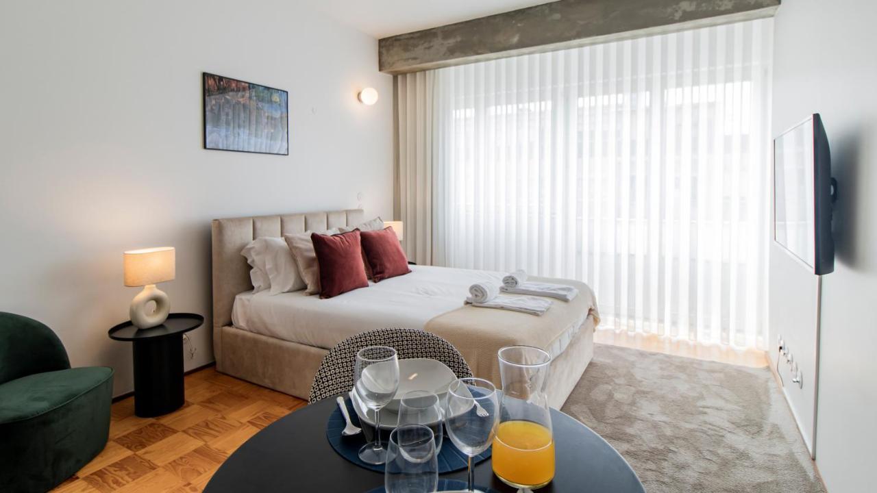 Ceuta Studio Apartments By Lovelystay Porto Luaran gambar